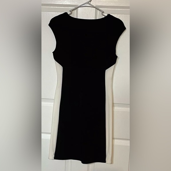 Lauren Ralph Lauren Size 6 Ruched Black and White Sheath - Picture 2 of 3